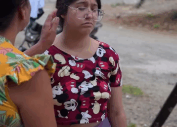 [COMPLETO] 1117H0630 Ganó su primer sueldo y dejó a su familia por una mujer interesada