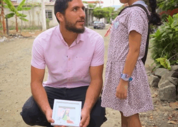 [COMPLETO] 1119H0630 Niña habla con su mama que esta en el cielo y ocurre algo inesperado