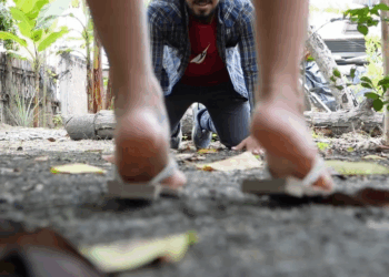 [COMPLETO] 1059H0630 Hombre le tenía una gran propuesta a esta mujer