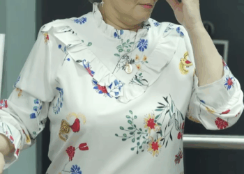 [COMPLETO] 1007H0630 Madre fingó ser ci3ga para dar una lección a sus hijos ambiciosos