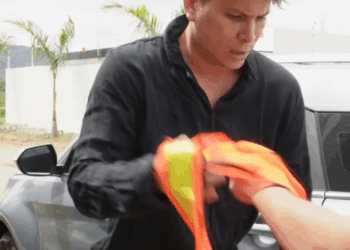 [COMPLETO] 1063H0630 Madre y su hijo piden ”2 Sopas” para salvar su vida