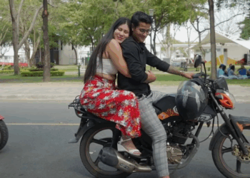 [COMPLETO] 1088H0630 Policía encontró a su mujer con otro mientras realizaba un control